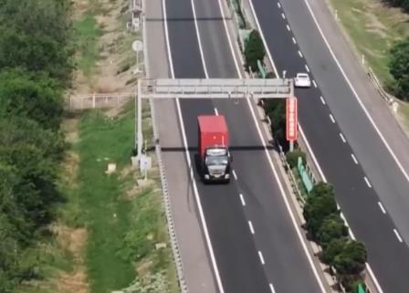 “点对点”、全程无需接管 京津冀开通自动驾驶干线物流货运场景