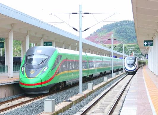 突破5万列！中老铁路累计发送旅客超3405万人次