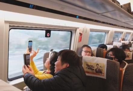 从小众到主流，银发游火热！多样需求激活多元产业新引擎