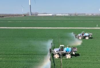 万象“耕”新农事忙 希望的田野奏响科技“春之曲”