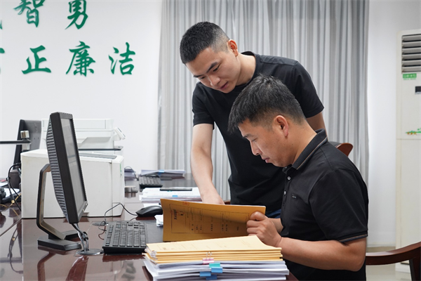 构建“12345”监管体系 筑牢市场监管防线