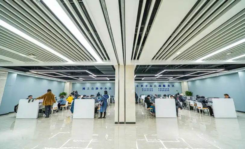 陕西推出190项“小切口”改革通堵点