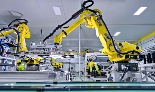 我国工业领域大规模设备更新加速推进