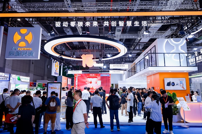 AI赋能，智启未来丨昱能科技携全场景智慧光储解决方案重磅亮相SNEC！