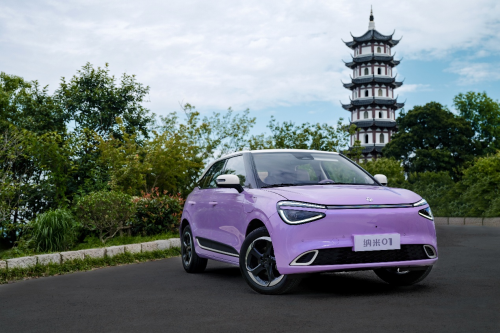 日常代步新标杆！东风奕派纳米 01：以精致颜值定义通勤新体验