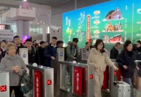 淡季不淡赏秋看景火热 银发族、年假族、新婚蜜月族错峰出游感受别样新体验