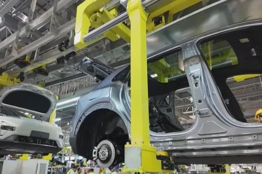 突破3000万辆！“中国创造，反哺全球” 跨国公司加速与中国市场同频发展