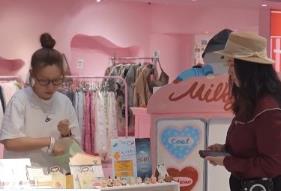 “情绪消费”渐起 近六成青年愿意为情绪价值买单