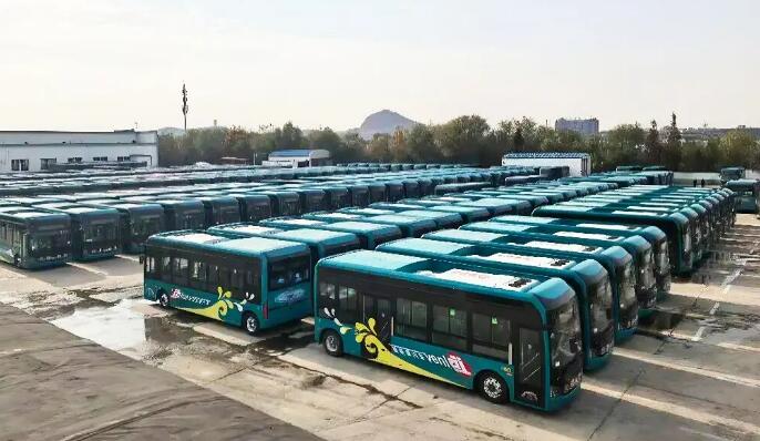 安凯300台新能源客车批量交付大连交运集团