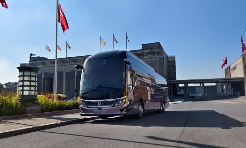 金旅客车：以智能化、网联化重新定义高端客车未来