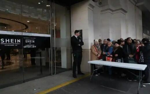 塞纳河畔刮起东方风，中国品牌扎堆登陆巴黎