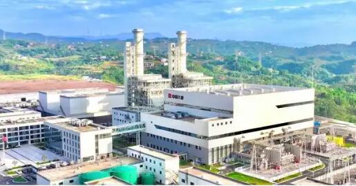 我国首套1500摄氏度单轴重型燃机全容量投产发电