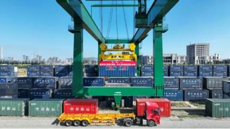 福建港口集团冲刺四季度 海铁联运捷报频传
