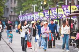 各地多措并举激发消费市场活力