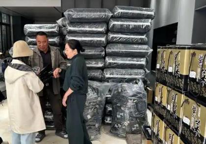 浙南“中国紫菜之乡”头水紫菜上市 产销两旺造就富民产业