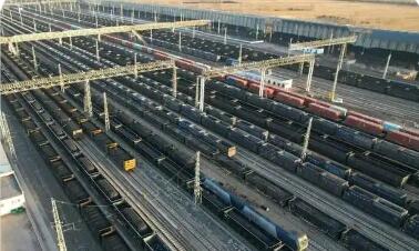 11月国家铁路累计发送煤炭1.84亿吨