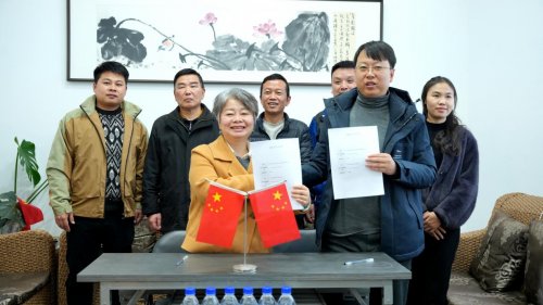 龙腾乳业携手佰村相见 共拓奶山羊产业 助力乡村振兴