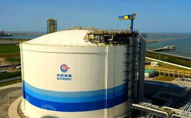全球最大LNG储罐近七成“海油造” 我国自研超大型LNG储罐技术实现跨越