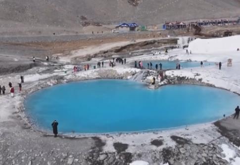 生态赋能“冷资源”变身“热产业” 多彩活动点燃冬季消费热潮