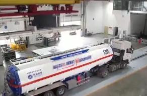 新国标为危险货物运输车辆“开出国门”扫除技术障碍 服务“中国造”卖全球