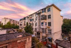 多城出台政策对老房子“强制体检” 维修的钱由谁出？