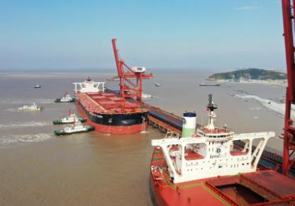 宁波舟山港成为全球首个年货物吞吐量超14亿吨大港