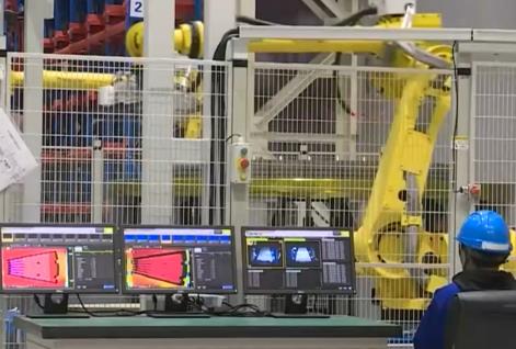 “人工智能+制造”澎湃经济增长新动能 “智慧大脑+神经网络”深度融合、双向赋能