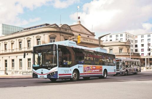 中国新能源汽车走红乌拉圭