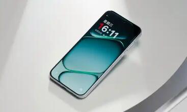 中端手机市场“技术竞赛”再度升级