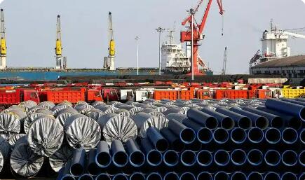 内外压力交织 中国钢铁出口转型进入攻坚期