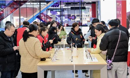 “新国补”落地首月 消费动能持续释放