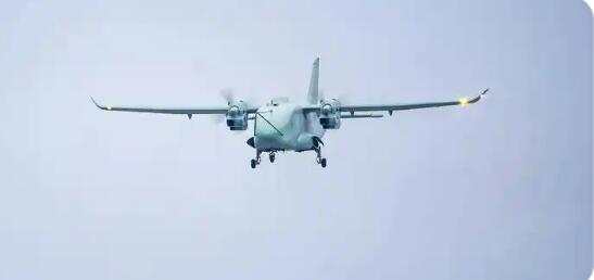 全球首款混合动力无人运输机首飞成功