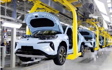 从“政策驱动”转向“产品驱动” 地方两会擘画汽车产业新赛道