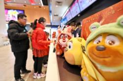 马年春节假日盘点·电影篇丨题材多、票根俏、影旅热——“电影+”燃动新春