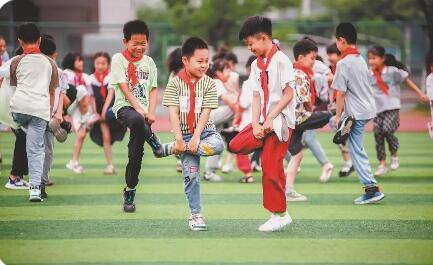 教育部明确：中小学生每天2小时体育+15分钟课间活动