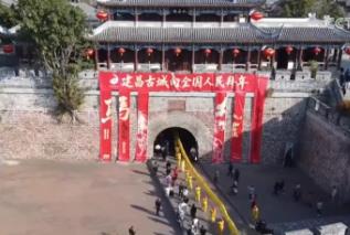 从“飞不到”变成“随便飞” “小机场”织密航线带火“年味小城”游