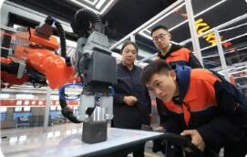 破解人才供需错位 驱动产业转型升级——我国新工科教育改革情况调研