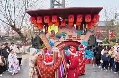 “老空间”被激活成为城市“新地标” “情绪经济”成为消费新热点