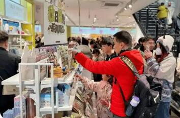 用好“加减乘除” 推动消费持续增长