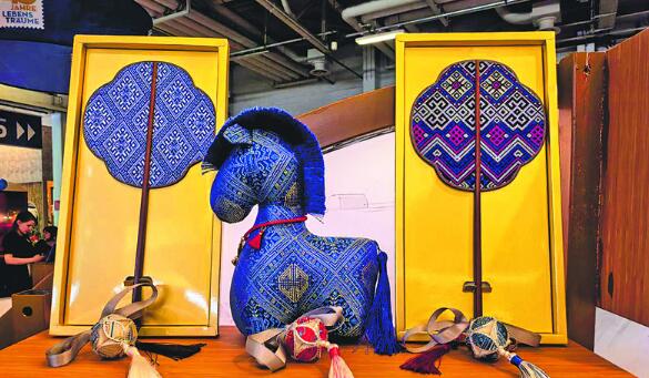 广西非遗文创亮相柏林旅展