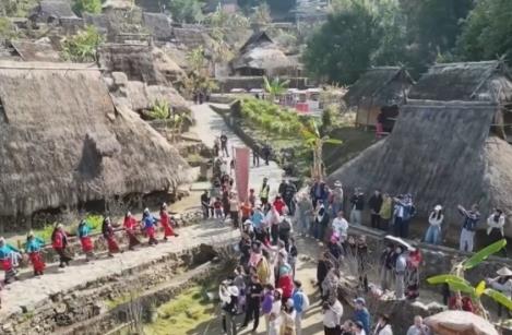 城市魅力透过光影转化为文旅“流量” 电影取景地变身“沉浸式旅居”目的地