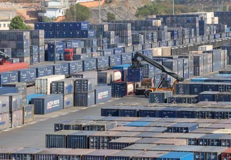 中老铁路运输货物突破8000万吨 “黄金大通道”活力尽显