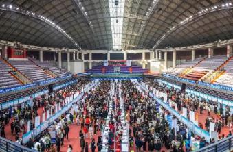 大型双选会在黑龙江省多所高校陆续开启