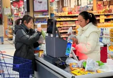 福建省个人消费开票量跨越式增长