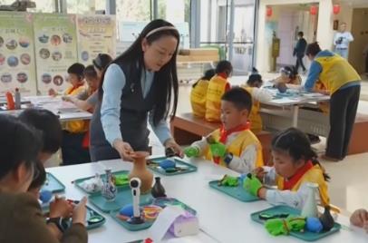 “活”起来、“动”起来、“立”起来 多彩春假趣味多孩子们乐在其中