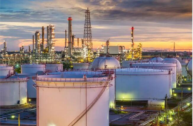 最新年报出炉——业绩分化，“三桶油”转型提速