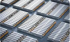 锂价波动倒逼电池行业“多条腿走路” 行业从低价竞争转向价值竞争