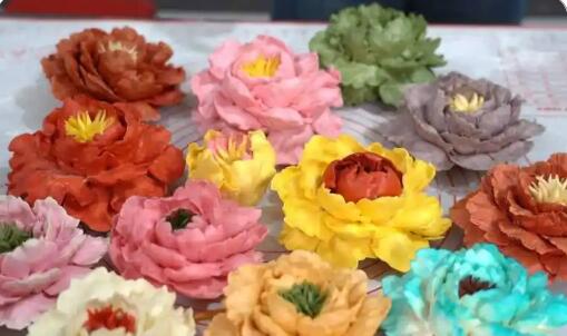 深耕牡丹文化内核 山东菏泽非遗技艺点亮特色产业