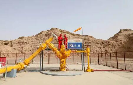 “西气东输第一源”形成百亿方高产气井群