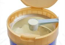 婴配乳粉行业深度调整持续　竞争逻辑从“流量拦截”向“价值深耕”转变